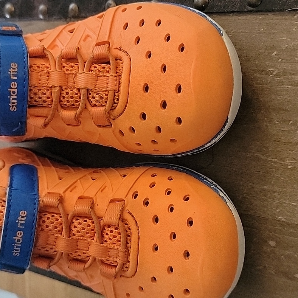 Stride Rite "Made to Play" Phibian